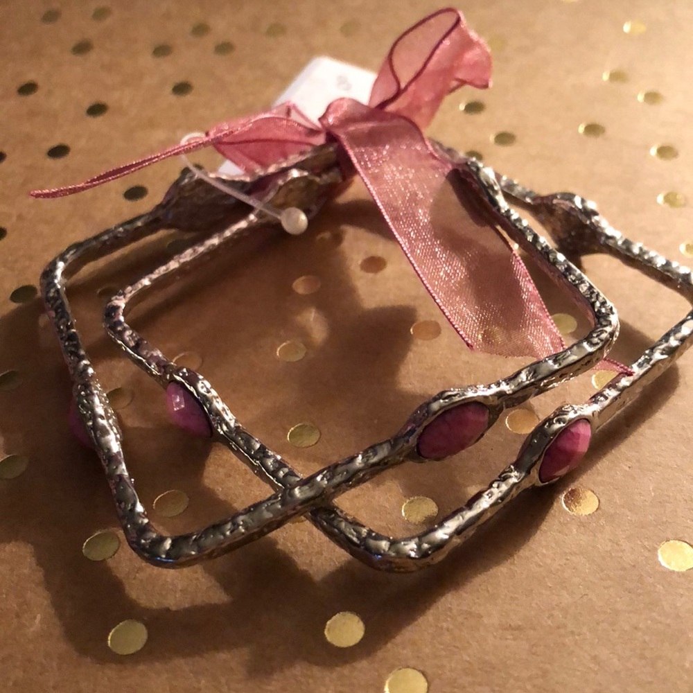 Textures Square Bangles with Bow
